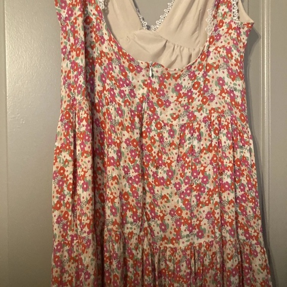 Alexia Admor Tezzi Maxi Dress| Women's Tezzi V-Neck Tiered Maxi Dress Size 8 - Picture 5 of 8